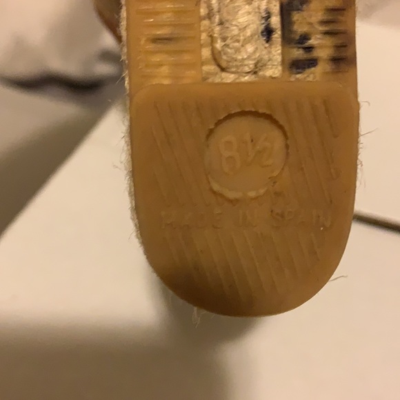 Fall in love with these Tory Burch canvas wedges!! - Picture 7 of 7